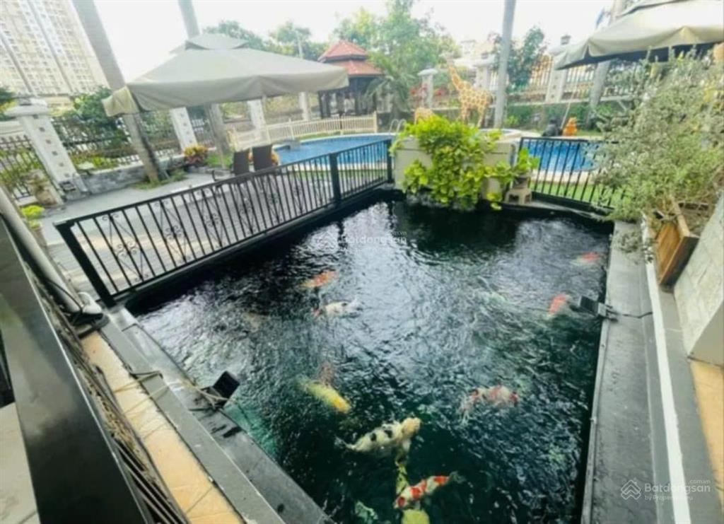 Quận 2  biệt thự đẳng cấp khu thảo điền  mtkd nguyễn văn hưởng  ngang 35m bề thế. vua nhà