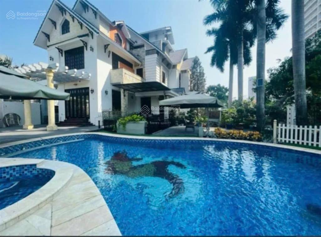 Quận 2  biệt thự đẳng cấp khu thảo điền  mtkd nguyễn văn hưởng  ngang 35m bề thế. vua nhà