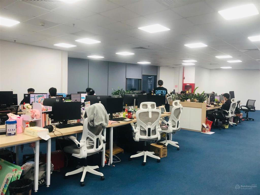 Tòa new skyline đường 19/5 dt 360m2 có chia nhỏ từ 60m2
