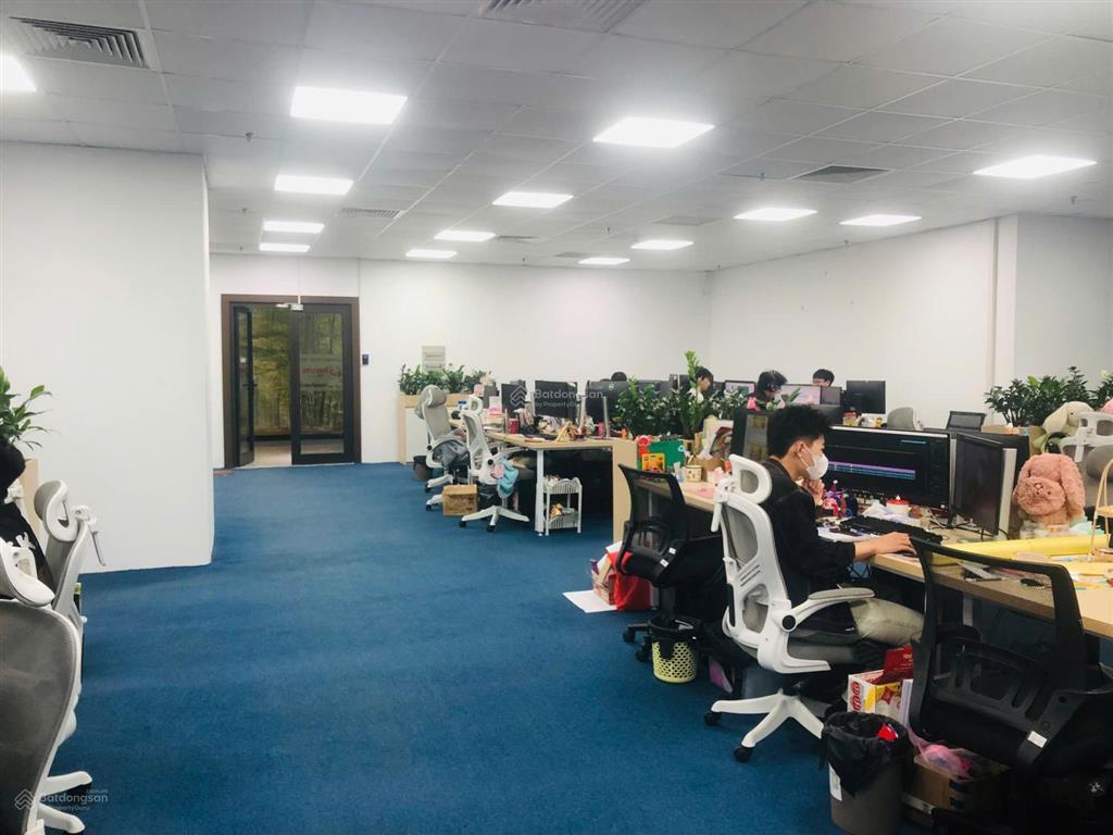 Tòa new skyline đường 19/5 dt 360m2 có chia nhỏ từ 60m2
