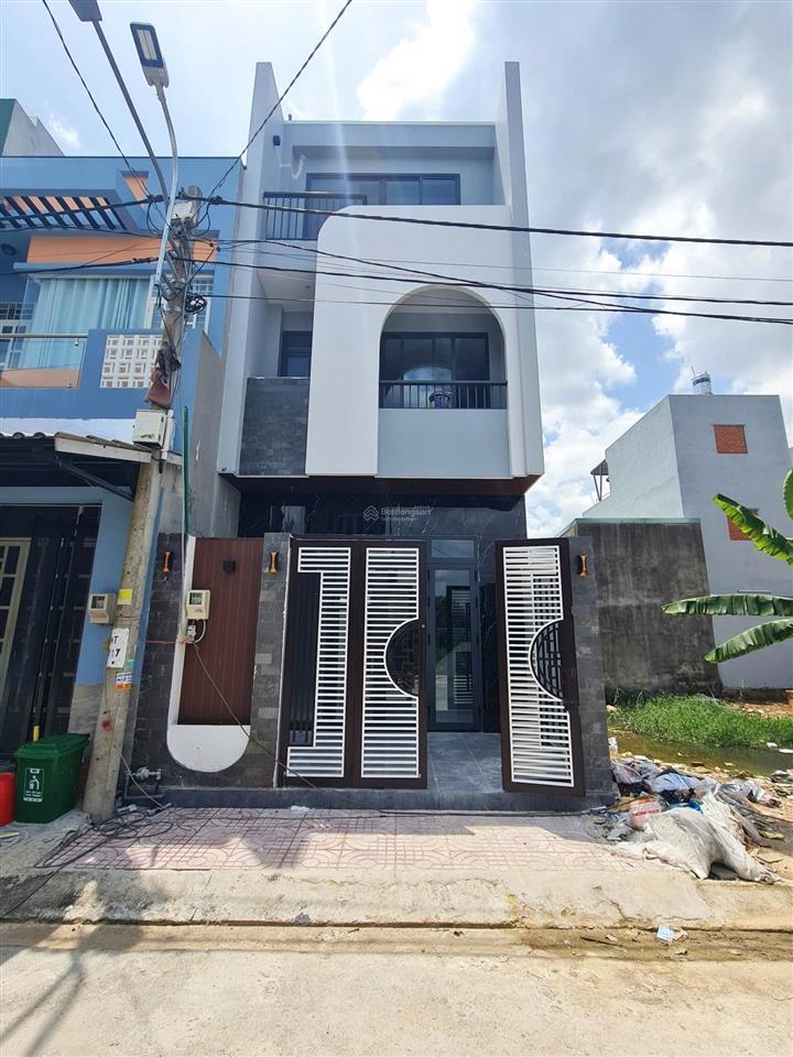 Bán nhà mới, 3pn, 3wc, trệt+2 lầu, 53.8m2, đường nhựa 9m, kdc đ. long thuận, p. long phước, quận 9