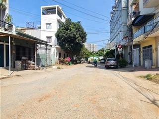 Bán lô đất 79.5m2, 4x20m, mặt tiền đường 16m, sát mặt tiền đ. nguyễn duy trinh, p. bình trưng đông