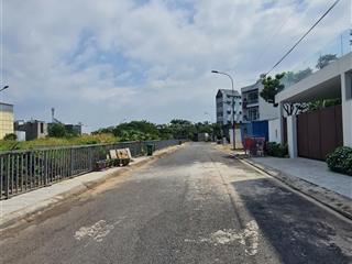 Bán lô đất 95.4m2, 5x16.2, đường 10m, phía trước thông thoáng, kdc tăng long riverview, quận 9