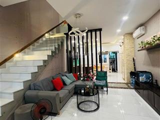 Bán nhà phố 85m2, 4pn, 3wc, full nội thất khu compound melosa khang điền, p. phú hữu, quận 9