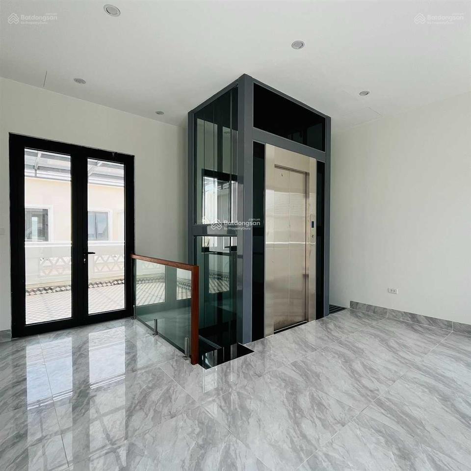 Chính chủ cho thuê biệt thự 5 tầng 65m2 chính chủ tại vinhomes ocean park 2.  0969 193 ***