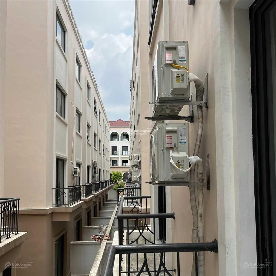 Chính chủ cho thuê biệt thự 5 tầng 65m2 chính chủ tại vinhomes ocean park 2.  0969 193 ***