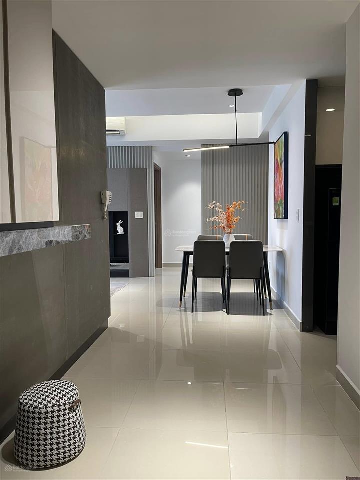 Cần cho thuê căn hộ lucky q6 (3pn/2wc  112m2) giá 16 triệu/tháng  0949 200 *** vân anh