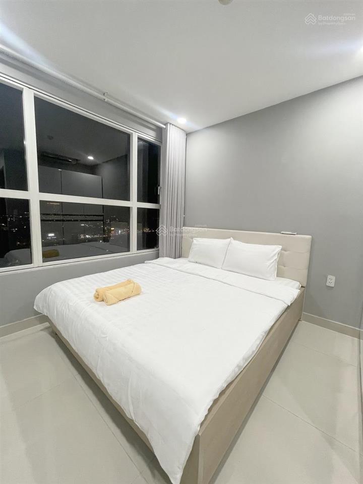 Cho thuê căn hộ 2pn,giá 17tr tại terra royal, lý chính thắng, q3, 0949 200 ***