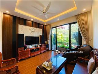 Bán nhà phân lô ô tô tránh tứ liên, nghi tàm 80m2*6t*6.4m mt, gara, thang máy, dân trí cao