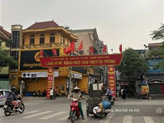 Nhà cũ (bán đất) mặt phố xuân đỉnh cực đẹp, lô góc, mặt tiền rộng, sổ đỏ nở hậu