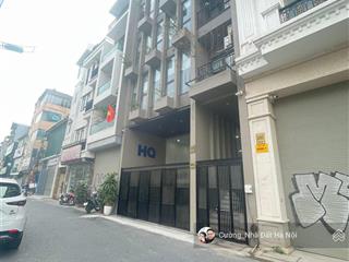 Bán nhà mặt phố âu cơ, bên lẻ trong đê. 130m2, 7 tầng. rẻ đẹp, kinh doanh tốt, giá đầu tư