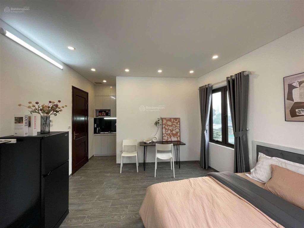 Phòng 30m2, cửa sổ thoáng, khu an ninh, ngay nguyễn văn đậu, bình thạnh, phan xích long, gần q1, q3