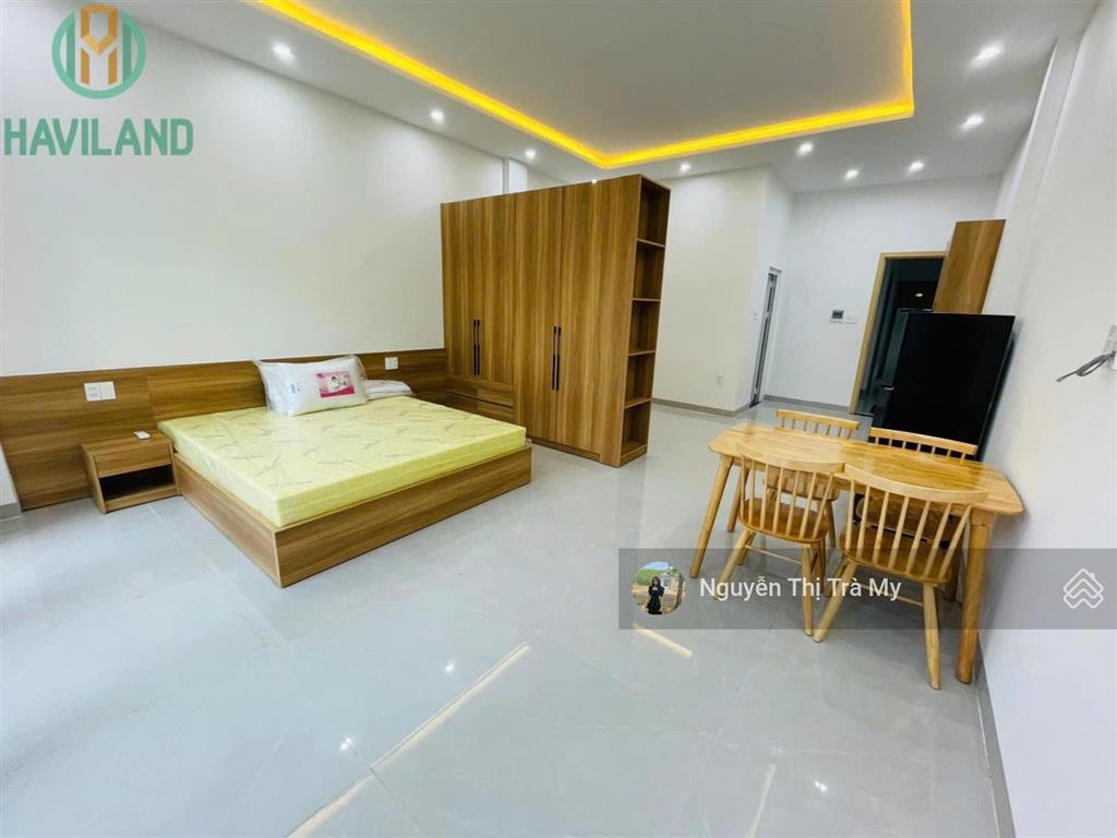 Phòng 38m2, ban công lớn, 1pn, tại phan đình phùng  ngay ngã tư phú nhuận, giáp q1