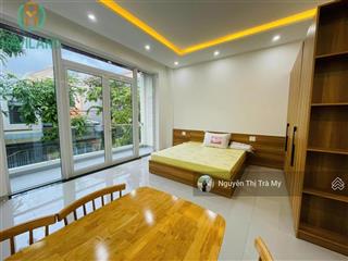 Phòng 38m2, ban công lớn, 1pn, tại phan đình phùng  ngay ngã tư phú nhuận, giáp q1
