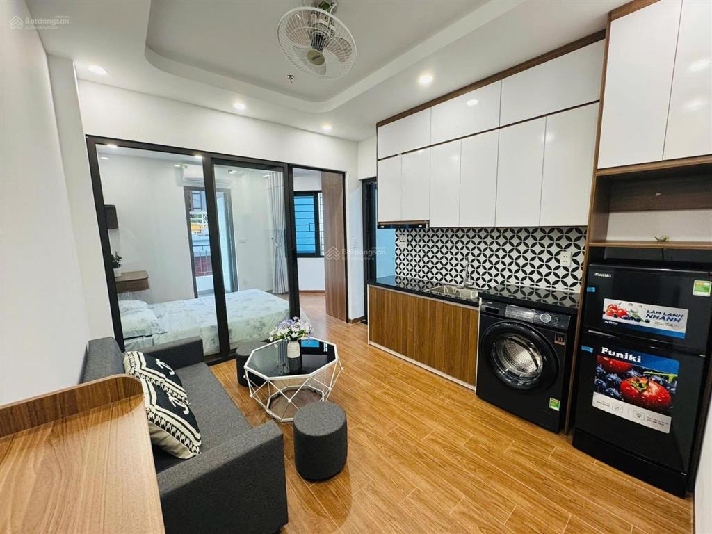 1 phòng ngủ 40m2, ban công, cửa sổ siêu thoáng, ngay phan xích long, phú nhuận, gần q1, q3