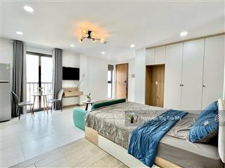 Siêu phẩm 40m2, ban công, full nội thất, ngay phan đăng lưu, phú nhuận  kp phan xích long
