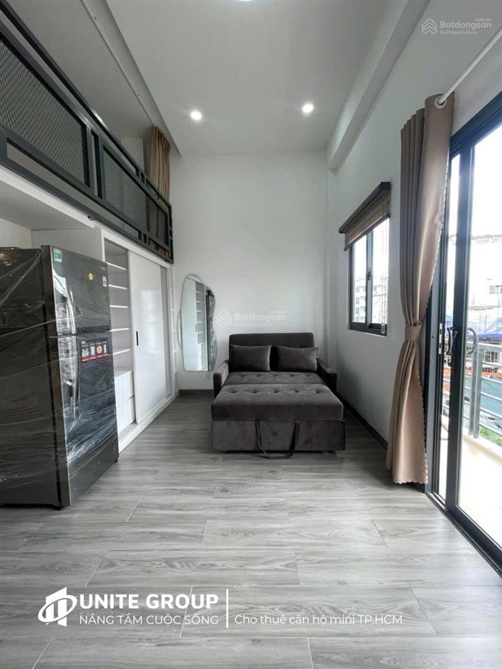 Phòng có gác cao 2m 37m2, ban công, máy giặt riêng, điện biên phủ, bình thạnh, gần cầu thị nghè, q1