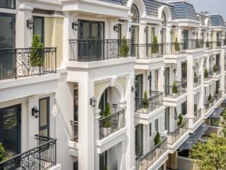 Chính chủ gửi bán căn 274m2 gần hồ bơi khu tiện ích. giá tốt nhất thị trường 0937 986 ***