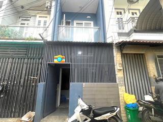 Nguyên căn hxh quang trung, p8, gv  dt 4x14m, trệt lầu 3pn 2wc  giá chỉ 10triệu