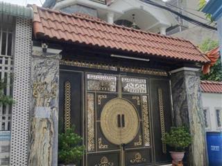 Gấp bán giảm 5,2 tỷ còn 17,8 tỷ  3 tầng, 375m2 12x32,5m nở hậu  phan văn hớn quận 12