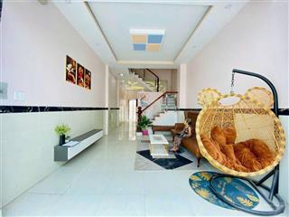 Thạnh xuân, quận 12  3 tầng, 65m2, 4x16m  tặng nội thất  hxh tránh  chỉ 5,4 tỷ