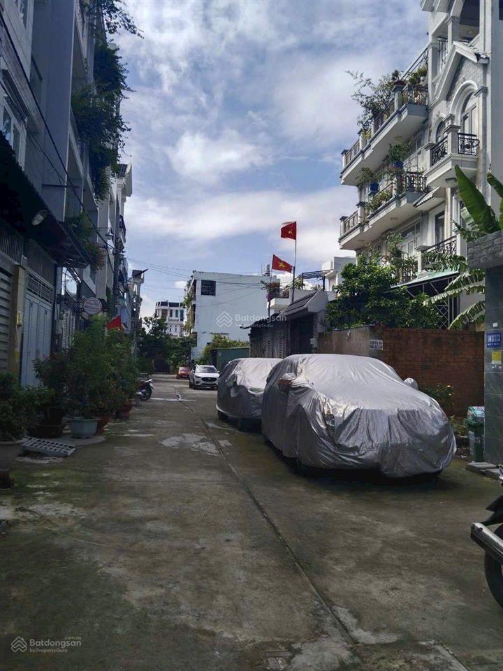 Thạnh xuân, quận 12  3 tầng, 65m2, 4x16m  tặng nội thất  hxh tránh  chỉ 5,4 tỷ