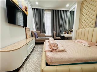Cần bán gấp ch midtown m880m2,2pn.full nội thất cao cấp.giá chốt nhanh8.2 tỷ.l0768 727 *** đăng