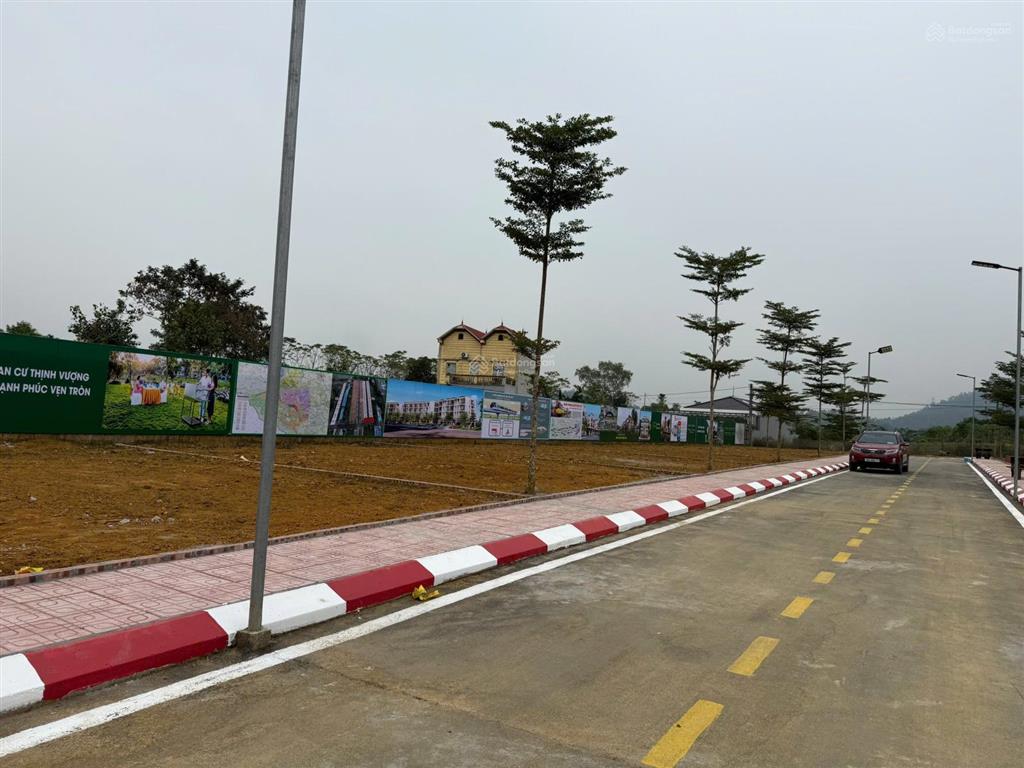 Nhỉnh 3 tỷ, gia đình bán lô đất 118m² phú cát, hòa lạc mặt tiền 9.37m, đường đẹp