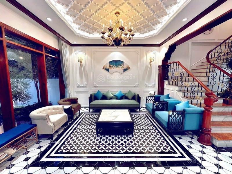 Bán biệt thự đẹp tại văn khê, 30 tỷ, 133 m2 mặt tiền lớn kinh doanh đỉnh