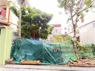 89m2 đất đẹp thôn nhuế, kim chung  gần hồ điều hoà, nhà văn hoá  ô tô đậu cửa