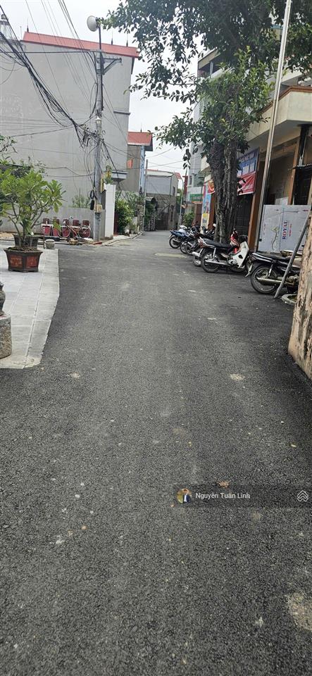 Bán 40m2 đất xóm nhì, vân nội  ô tô 5 chỗ đỗ cửa  gần ql23b sầm uất