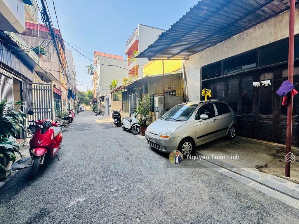 Bán đất tặng nhà c4 thị trấn đông anh  khu phân lô quân đội  ô tô tải đỗ