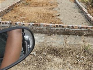 Lô 50m2 tái định cư nguyên khê  máy bay đỗ cửa  sát ql3