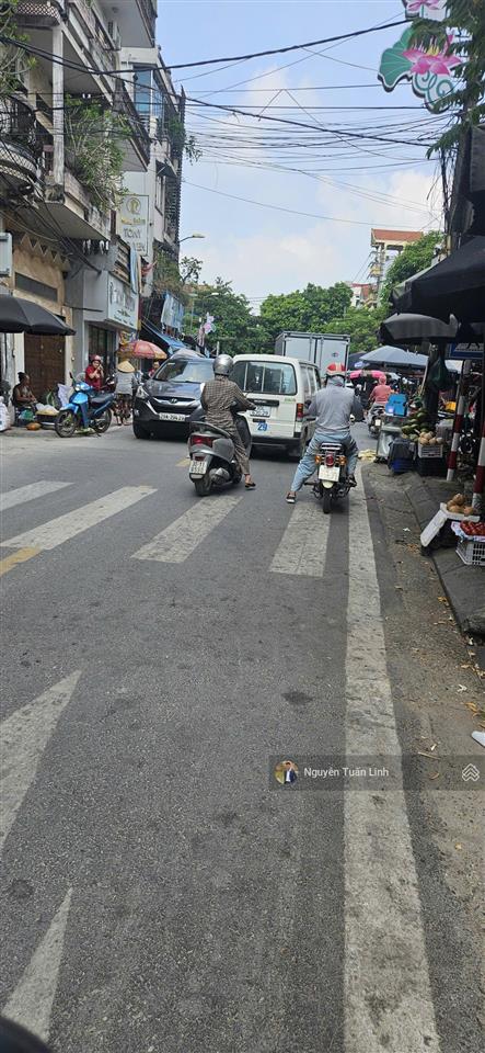 Bán nhà riêng 27.85m2 tập thể chợ lắp ghép  nhà mặt tiền  đường to rộng