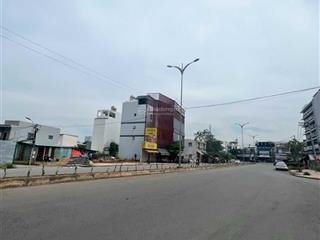 Đất xây cao tầng mặt tiền đường chính ngay quốc hương, thảo điền, quận 2, dt 12x27m, giá chỉ 85 tỷ