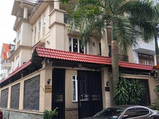 Biệt thự khu compound abc trần não bình an quận 2. dt 10x20m 4 tầng nhà hoàn công đầy đủ giá 57 tỷ