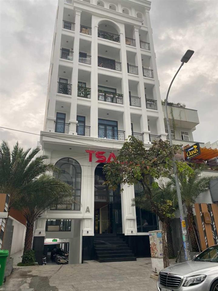 Đất xây cao hầm  7 tầng trần não quận 2. dt 21x25m công nhận 532m2 giá chỉ 140tr/m2