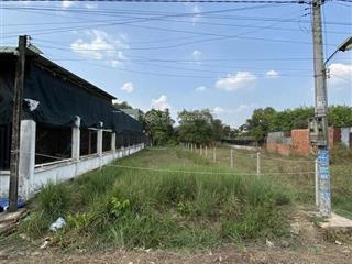 Ông lương gửi bán giá cắt lỗ lô đất 400m2 vuông vức siêu đẹp ngang 8m, thích hợp làm trọ, nhà vườn