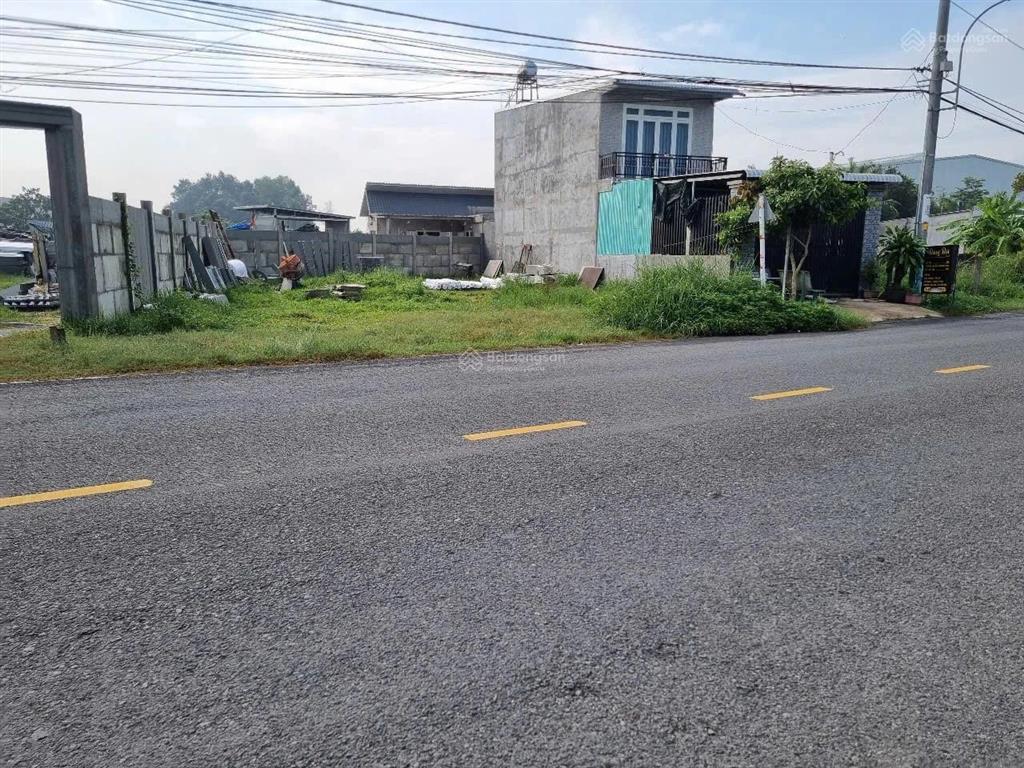 Cắt lỗ sau dịch, chủ gửi bán lô đất hơn 100m2 đường liên tỉnh ba sa, giá công khai 750tr, bớt lộc
