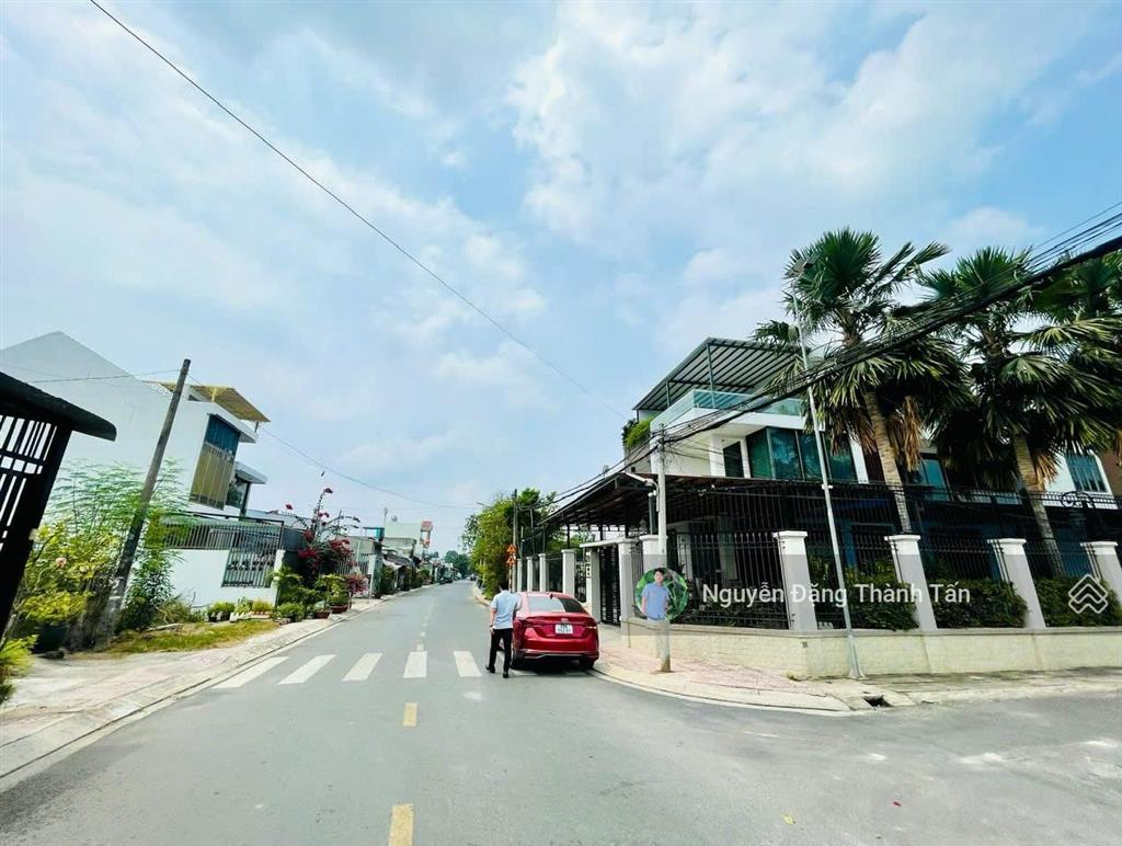 Chị hồng buôn bán thua lỗ, gửi bán lô đất siêu đẹp 198m2 ngang mt 7m đường huỳnh văn cọ, tt củ chi