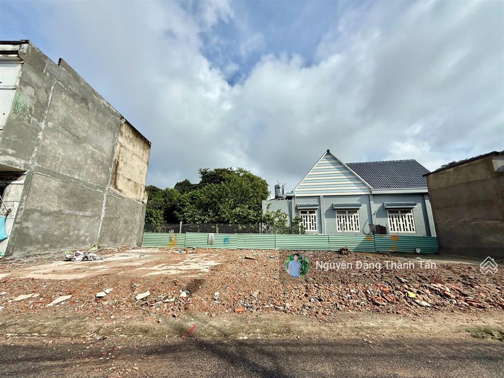 Bán nhanh lô đất siêu đẹp mặt tiền ngang 11m trung tâm phước vĩnh an, phù hợp kinh doanh, buôn bán