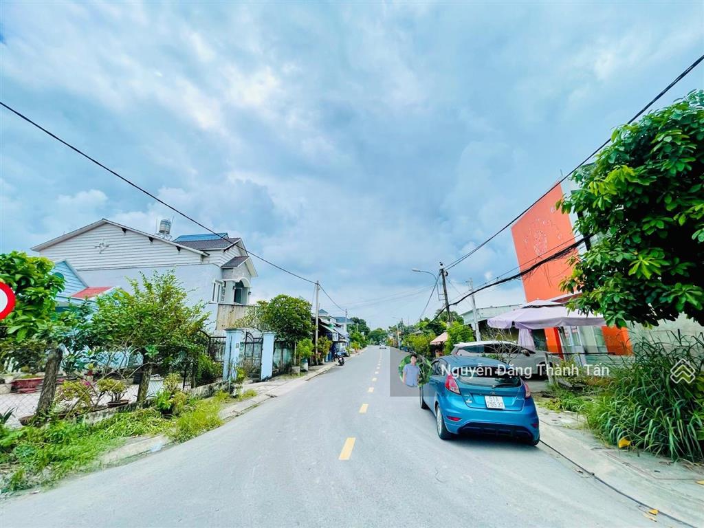 Về quê, chú nam gửi bán lô góc 2mt 210m2 giá mềm ngang 10m ngay sau lưng bệnh viện đa khoa củ chi