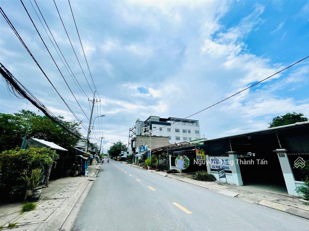 Về quê, chú nam gửi bán lô góc 2mt 210m2 giá mềm ngang 10m ngay sau lưng bệnh viện đa khoa củ chi