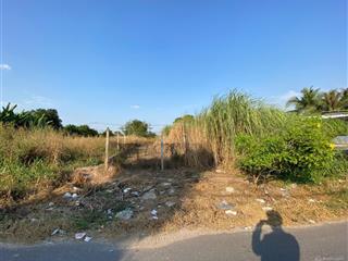 Chú thông chính chủ kí gửi bán đất 150m2 từ quốc lộ 22 vào 700m, ngay mt đường nguyễn thị se, shr