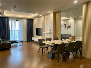 Bán căn góc hoa hậu 3 ngủ toà gold season 47 nguyễn tuân