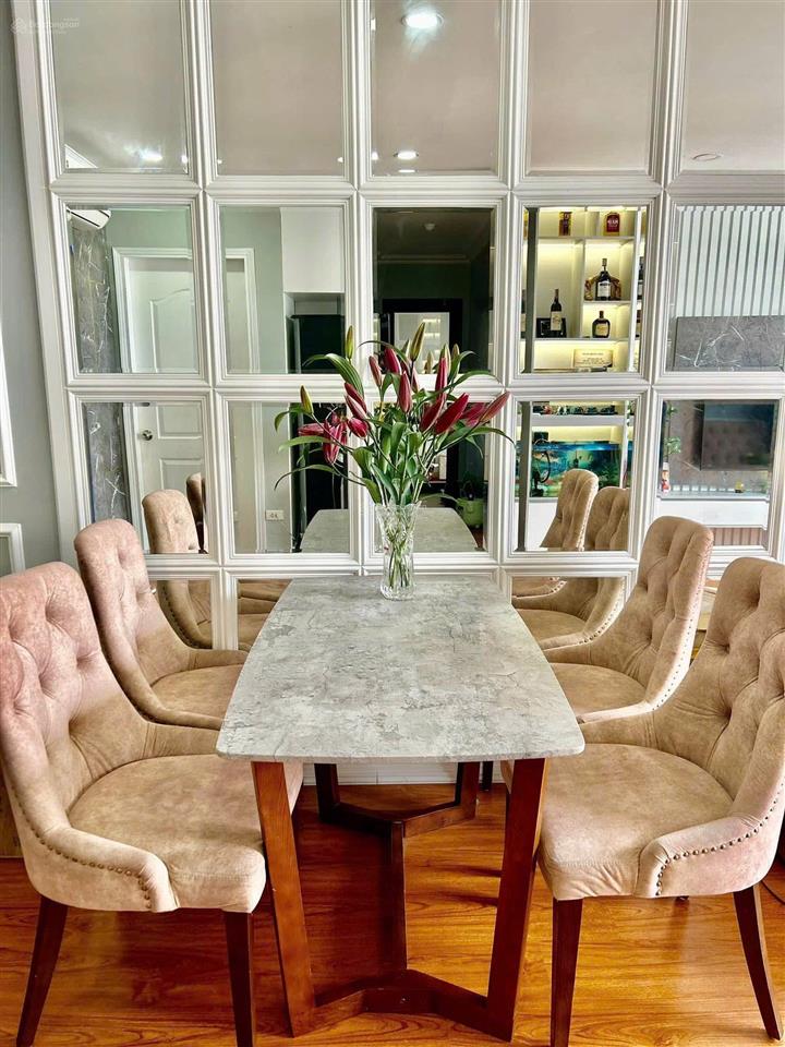 Chính chủ bán căn 2 ngủ 282 nguyễn huy tưởng