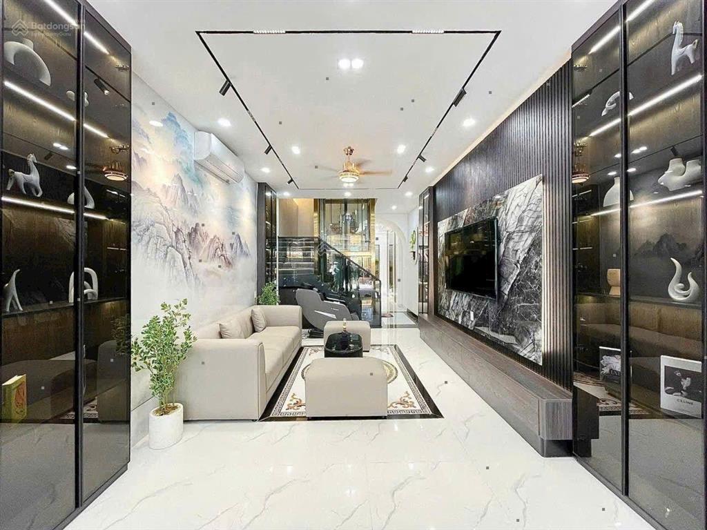 Bán nhà mới mặt tiền đường số 1 phường 11 gò vấp, dt 4m x 21,5m (86m2), 4 tầng, thang máy chỉ 15,3t