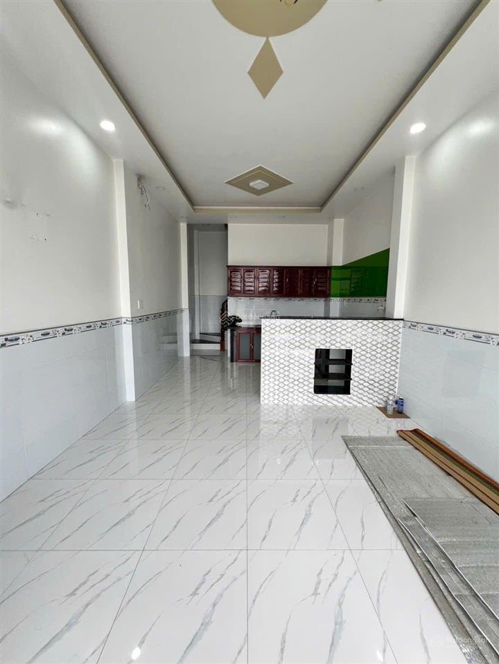 Nhà mặt tiền đường bờ sông tham lương bến cát  dt 4x10m  4 tầng  chỉ 7,x tỷ