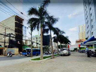 Bán nhà 5.3x20m âu cơ ngay oriental plaza  gấp bán chỉ 80tr/m2 dt 5.3x20m,  0903 390 ***