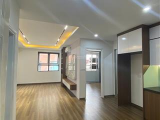 Bán gấp ch giá 5,2 tỷ, 72.1m2, 2pn, 2wc, tại ct2a nam cường  kđt cổ nhuế